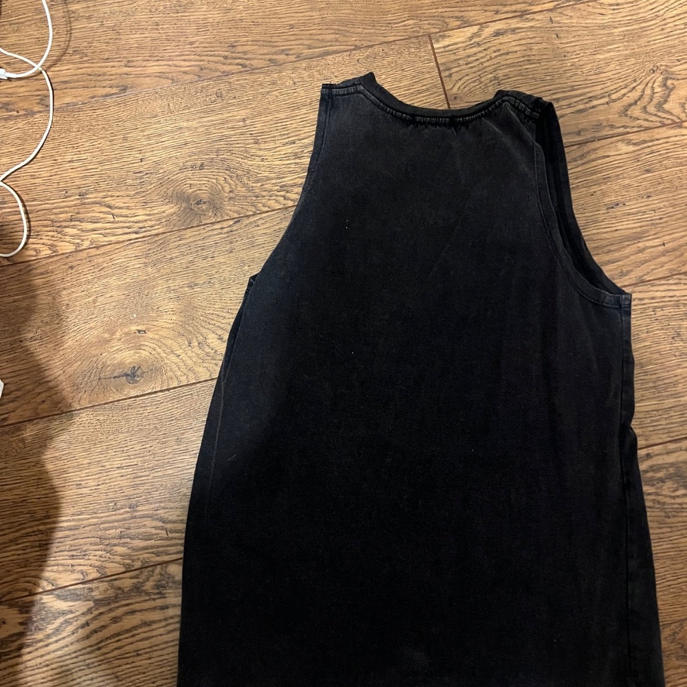 Tank top - Picture 3 of 3